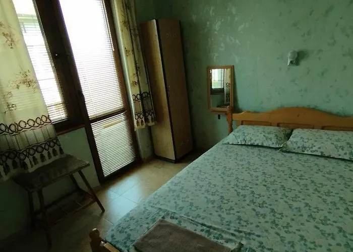 дом попови Pensiune *