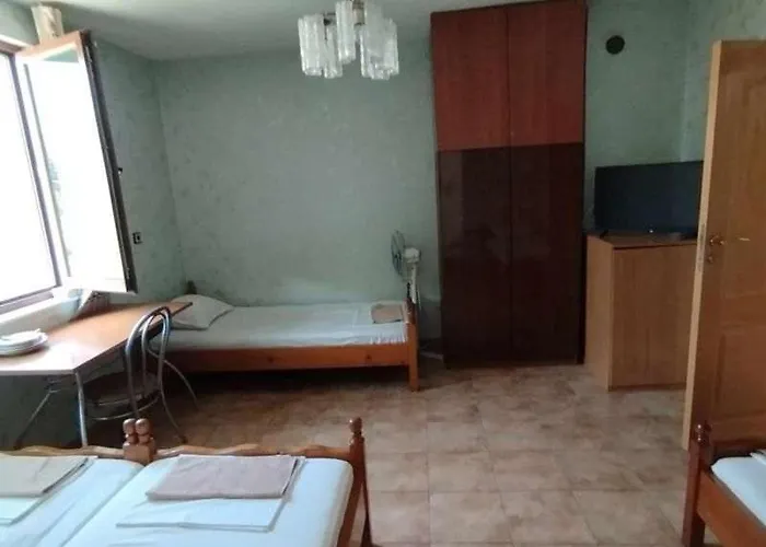 дом попови Pensiune